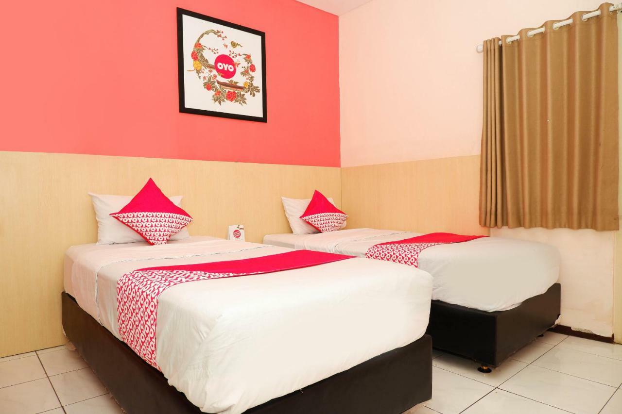 New Mira Hotel Σεμαράνγκ Εξωτερικό φωτογραφία